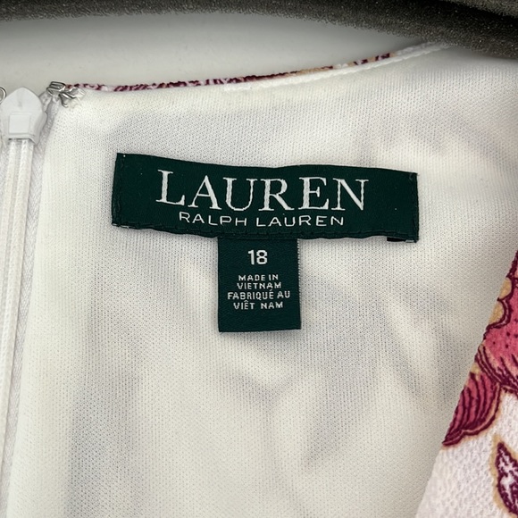 Beautiful Ralph Lauren Dress - Picture 5 of 6